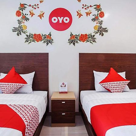 Super Oyo Capital O 134 Lg Residence Surabaya Kültér fotó