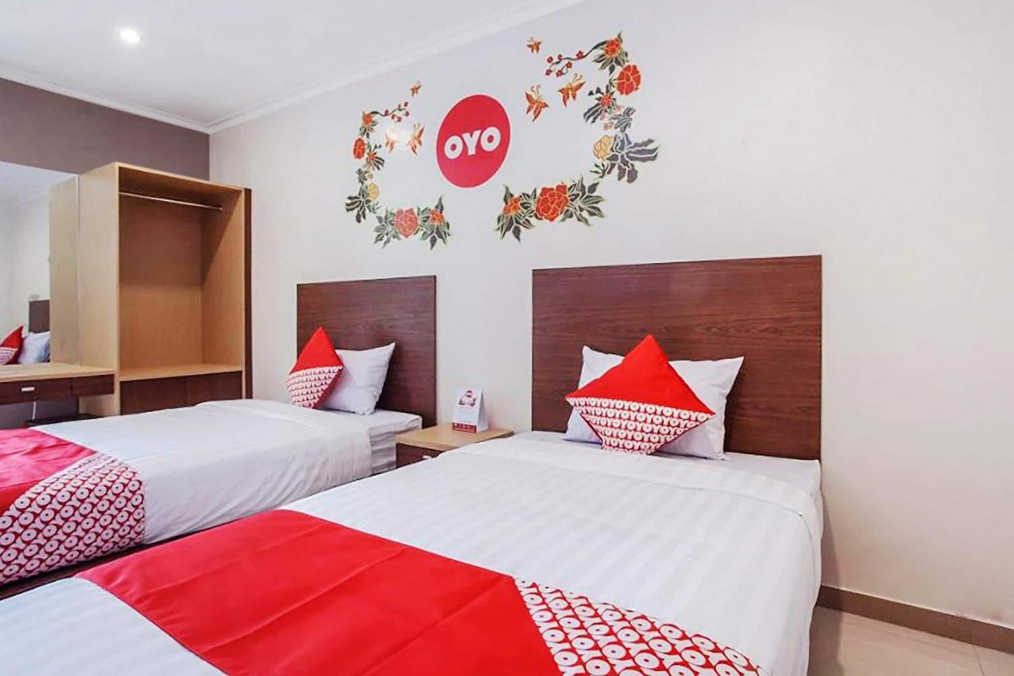 Super Oyo Capital O 134 Lg Residence Surabaya Kültér fotó